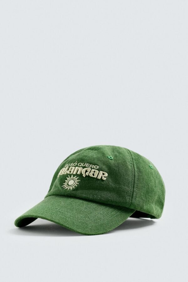 mu-1-scaled-1.jpg Contrast Embroidery Cap